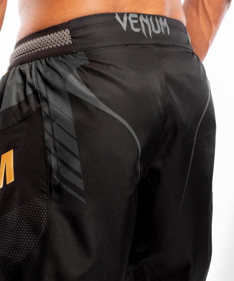 Venum Athletics ファイトショーツ -  ブラック/ゴールド