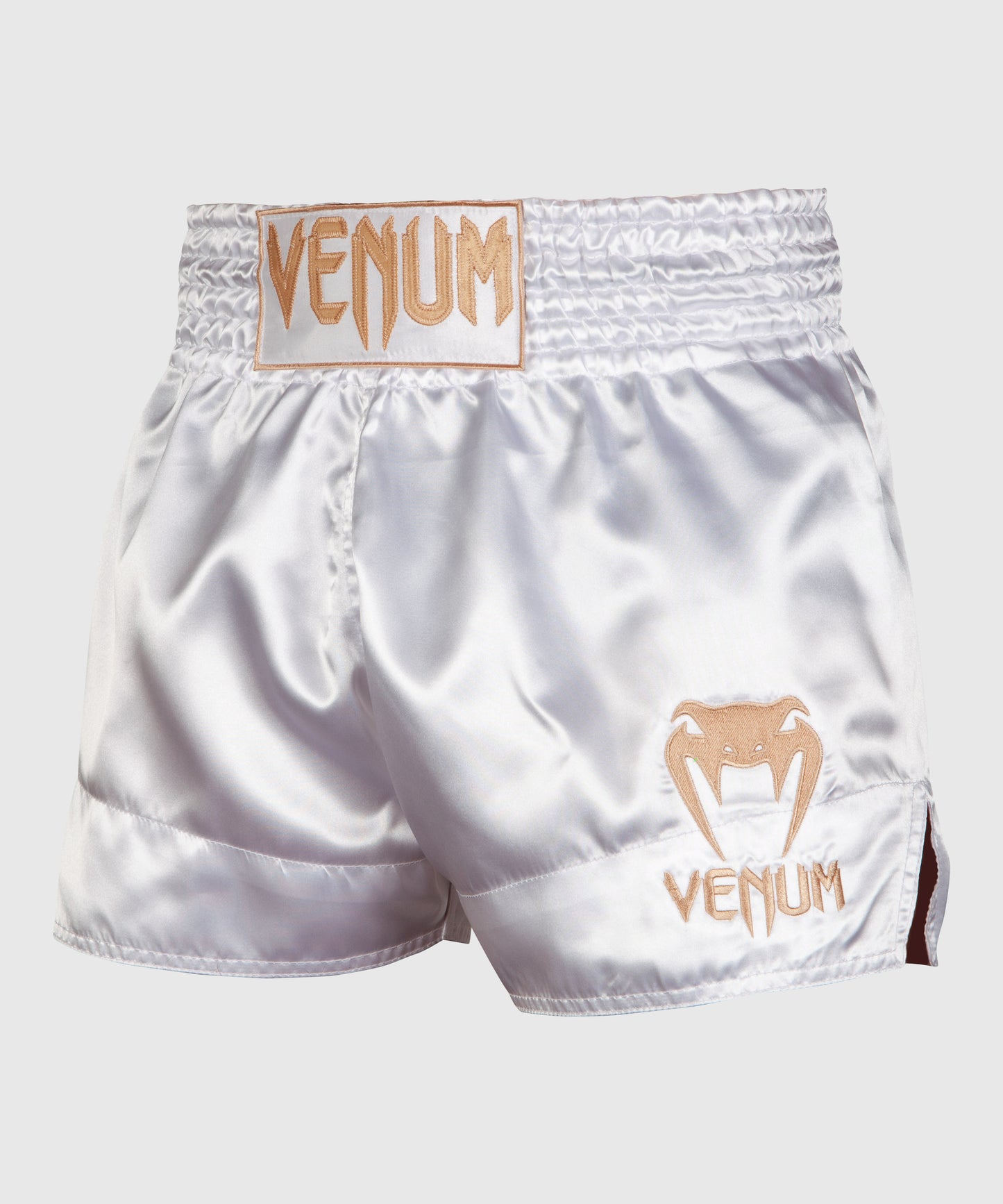 Venum Classic ムエタイショーツ - ホワイト/ゴールド