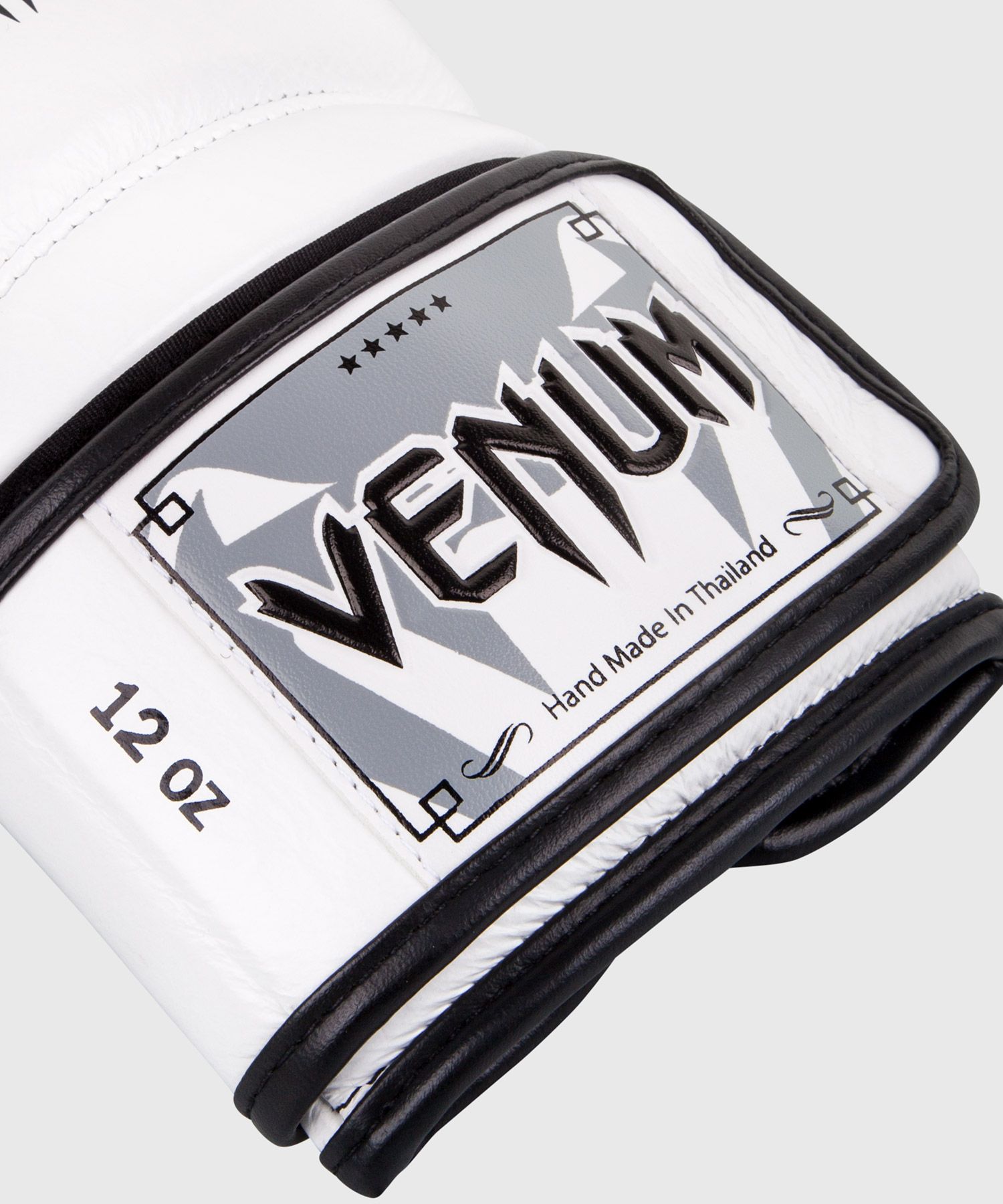 Venum Giant 3.0 ボクシング グローブ - ナッパ レザー - ホワイト