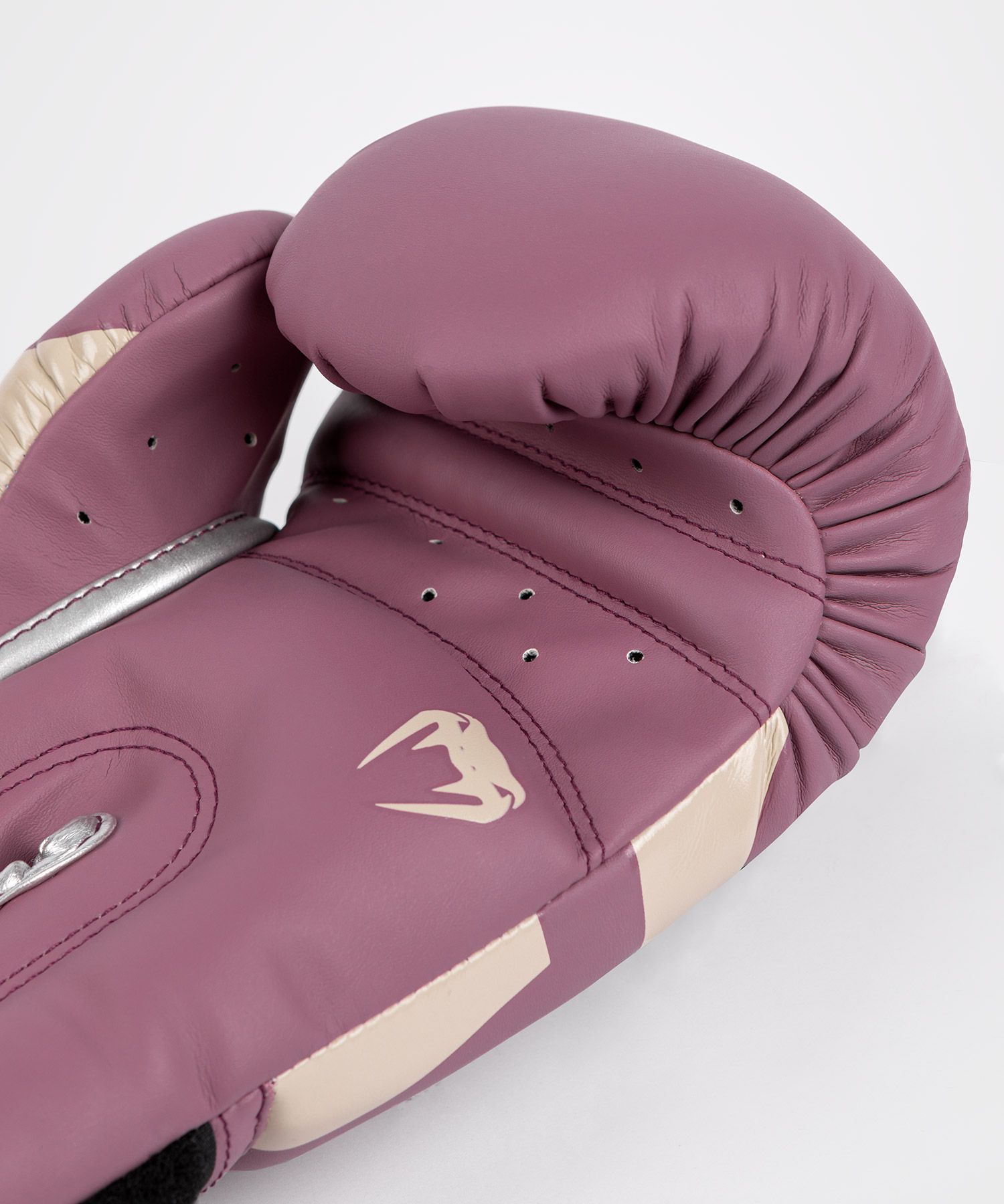 最も優遇 VENUM ELITE BOXING GLOVES ボクシンググローブ ボクシング